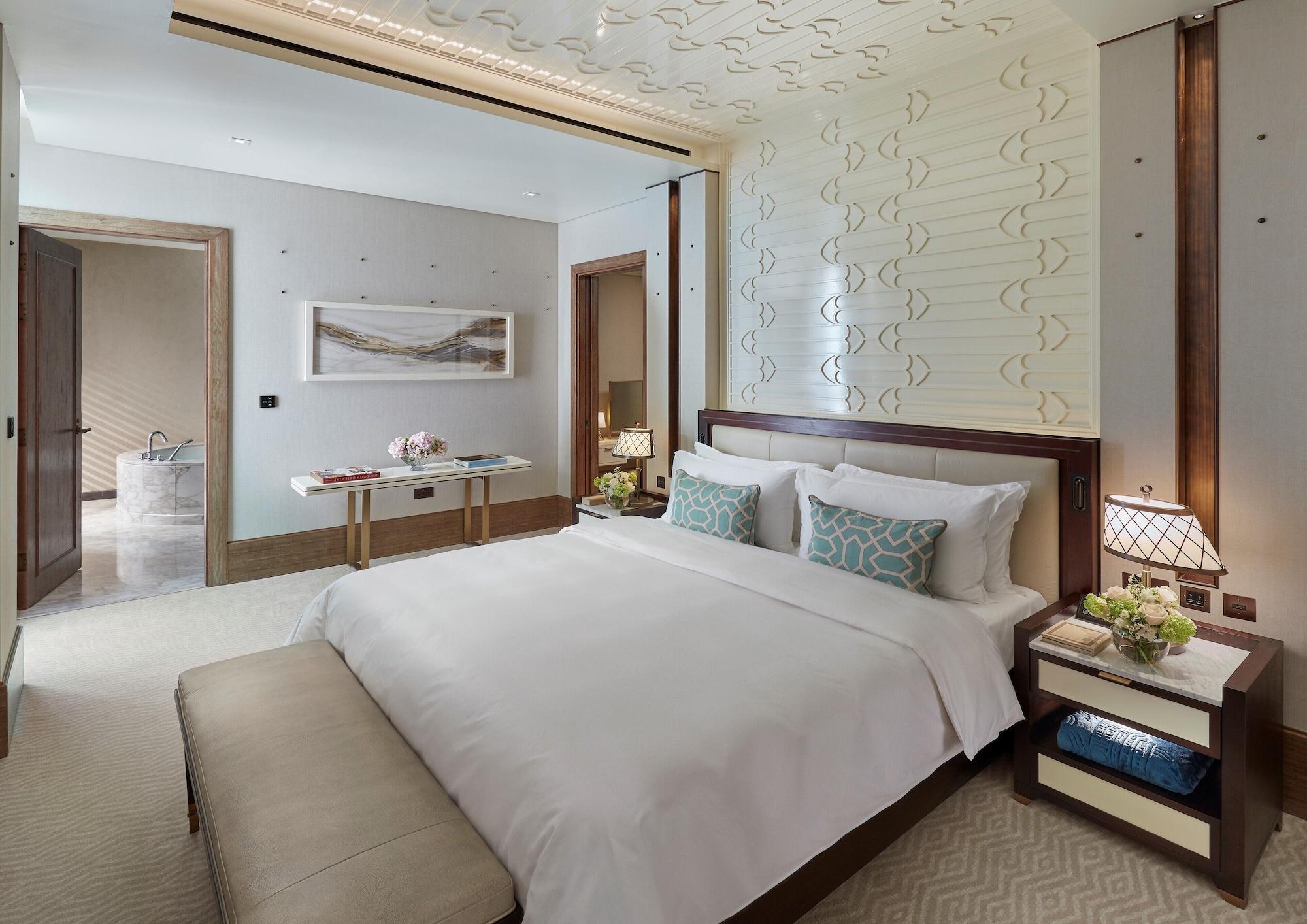 Mandarin Oriental, Doha Hotel Екстериор снимка A bedroom at the hotel