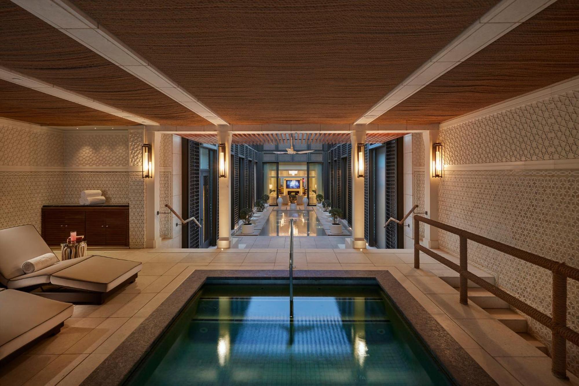 Mandarin Oriental, Doha Hotel Екстериор снимка Spa at The Ritz-Carlton, DIFC