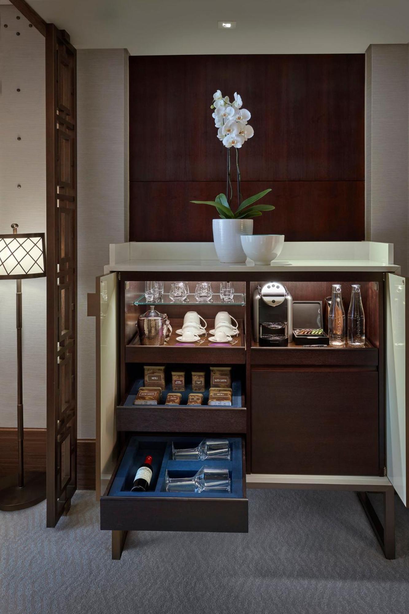 Mandarin Oriental, Doha Hotel Екстериор снимка