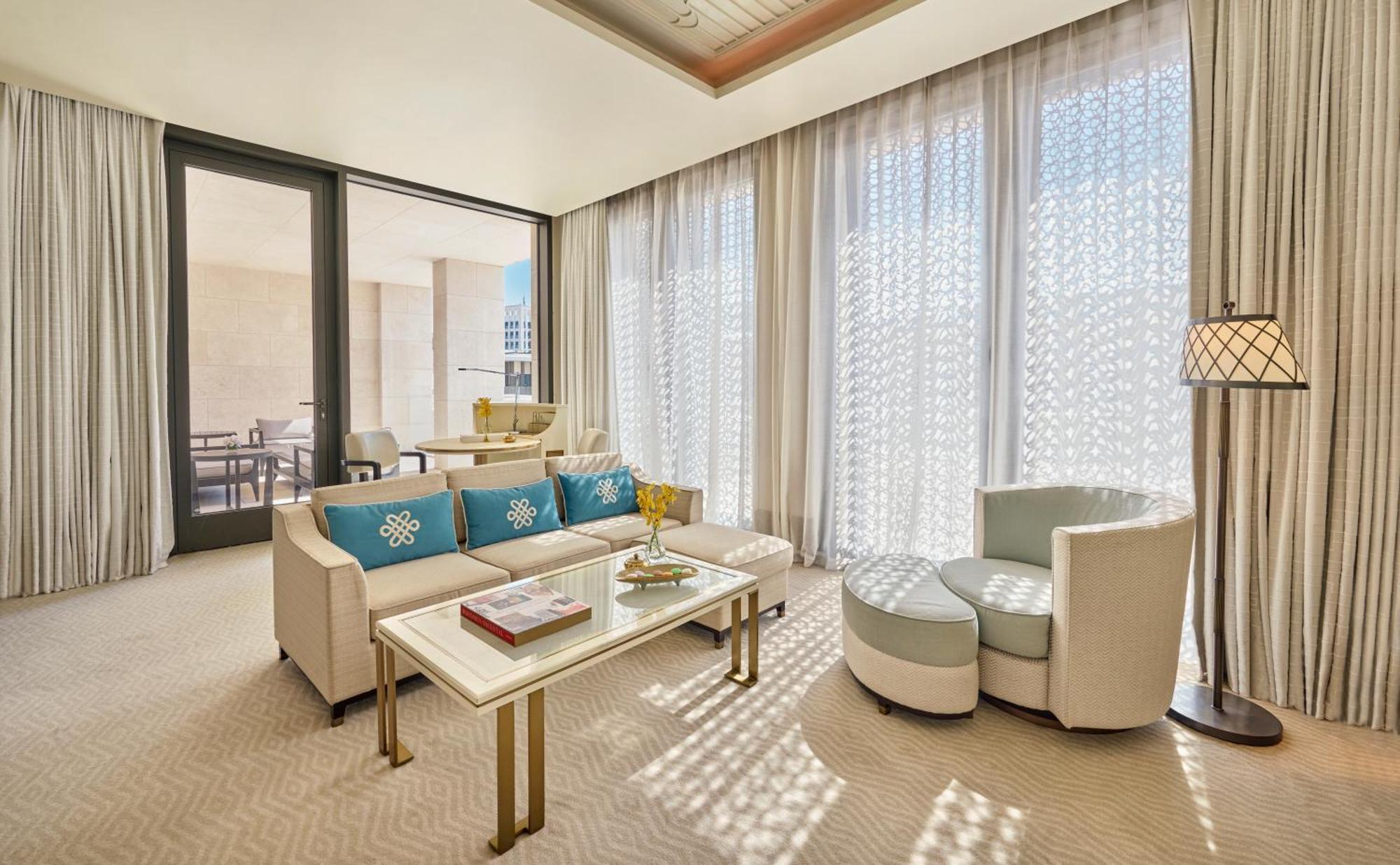 Mandarin Oriental, Doha Hotel Екстериор снимка A living room at the hotel